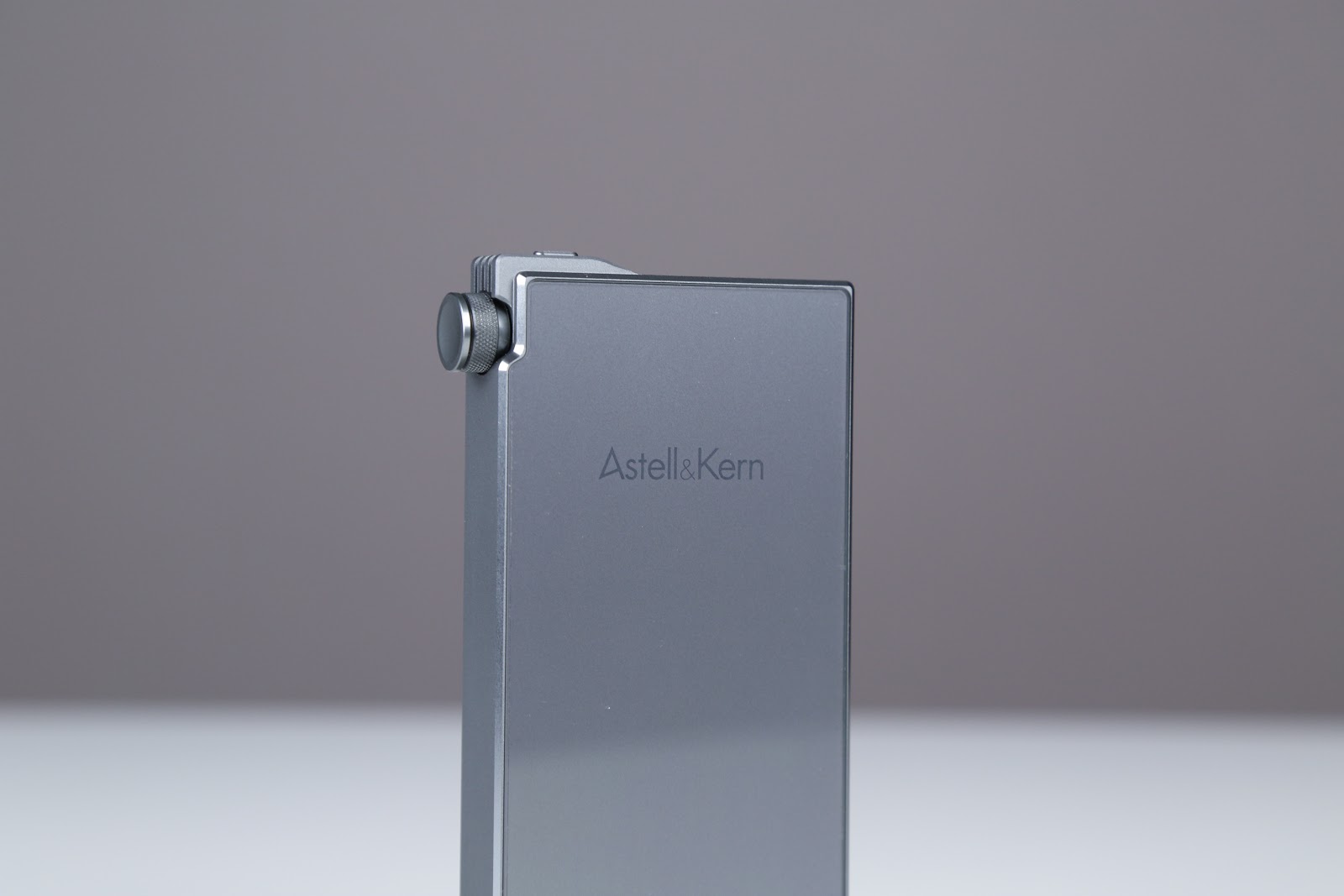 На четырех колесах: аудиоплеер Astell&Kern AK100 II и пульт AK RM01 - 11