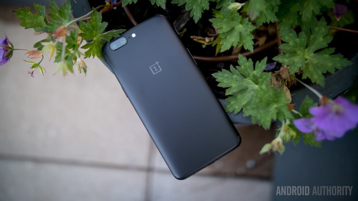 Смартфон OnePlus 5 может оснащаться 8 ГБ оперативной памяти