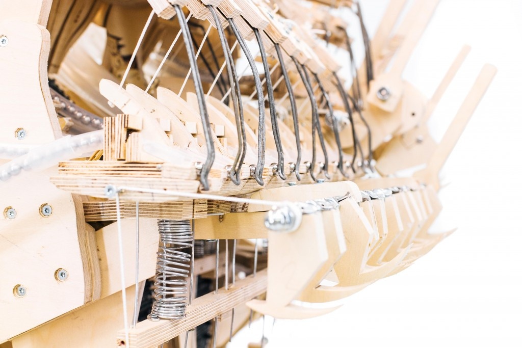 Музыкальная DIY-шайтан-машина или что сделал шведский музыкант с двумя тысячами шариков - 6 Музыкальная DIY-шайтан-машина или что сделал шведский музыкант с двумя тысячами шариков - 6