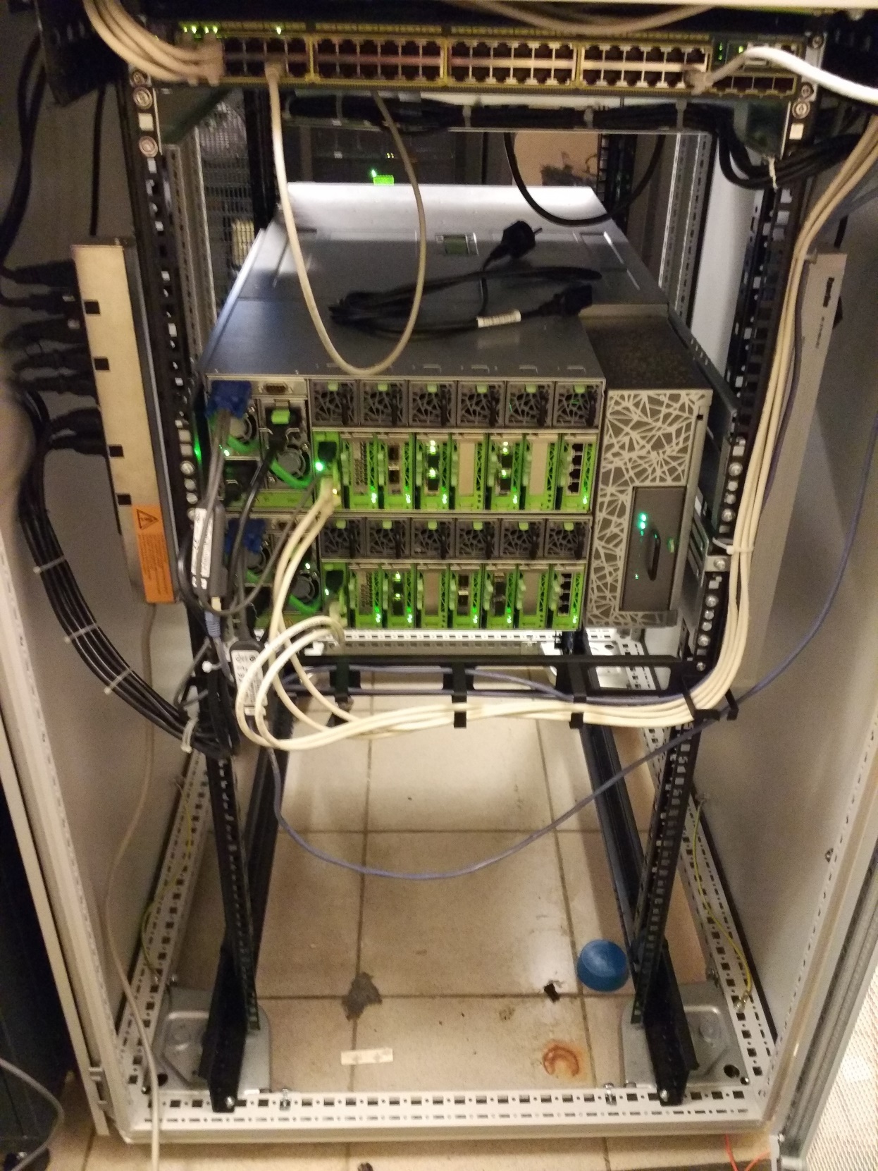 Раскурочивание на части особо выносливого железа линейки bullion S, где 768 Гб оперативы - 4 Раскурочивание на части особо выносливого железа линейки bullion S, где 768 Гб оперативы - 4