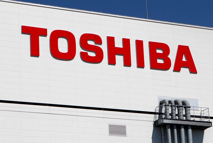 Попытка Toshiba продать полупроводниковое производство выбранному ранее покупателю застопорилась