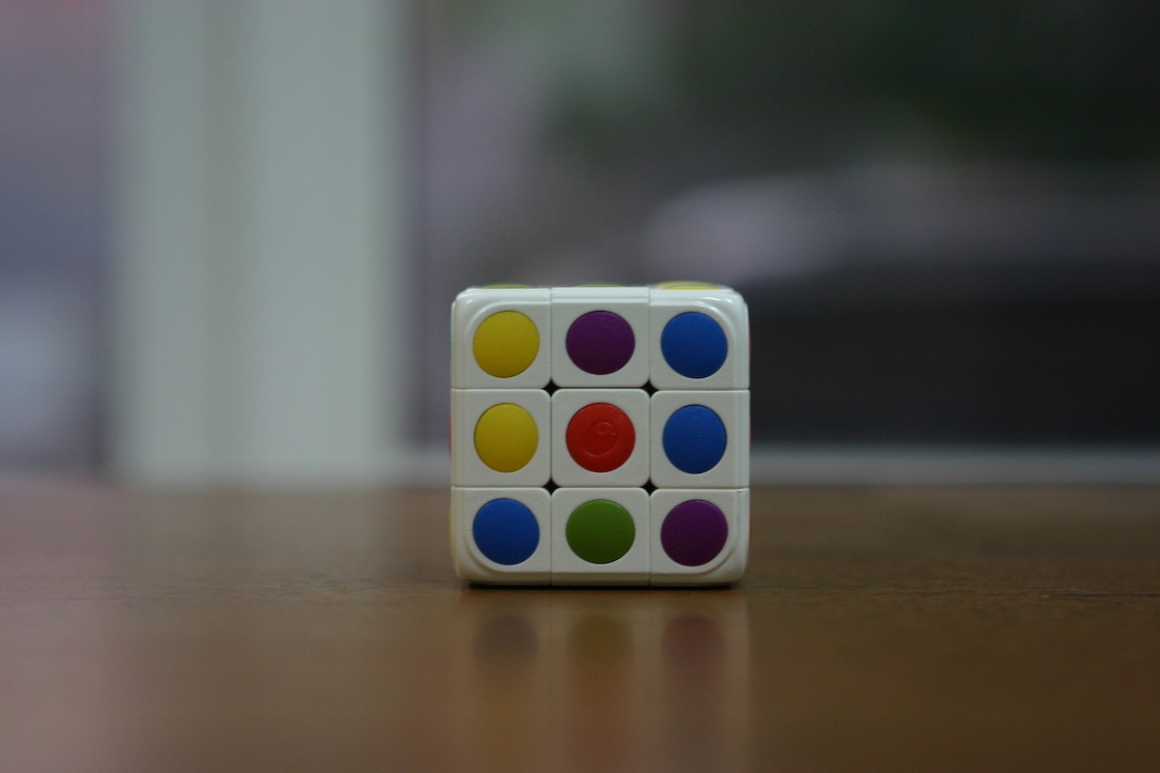 Умный кубик Рубика: теперь и он «синхронизируется» со смартфоном - 16