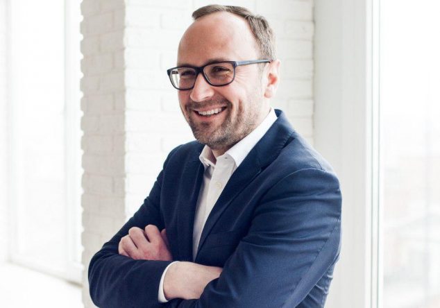 Как удерживать кадры «золотыми наручниками» - 1 Сергей Катаргин, генеральный директор компании «Независимые Страховые Консультанты» и основатель проекта «Онкострахование»