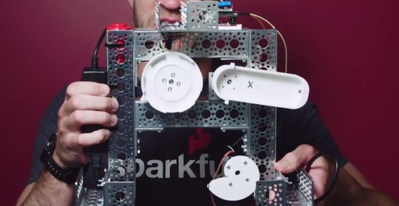 Самодельный робот на Arduino вскрывает сейфы брутфорсом - 2