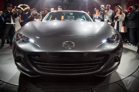 Mazda использует новую технологию дизельных двигателей