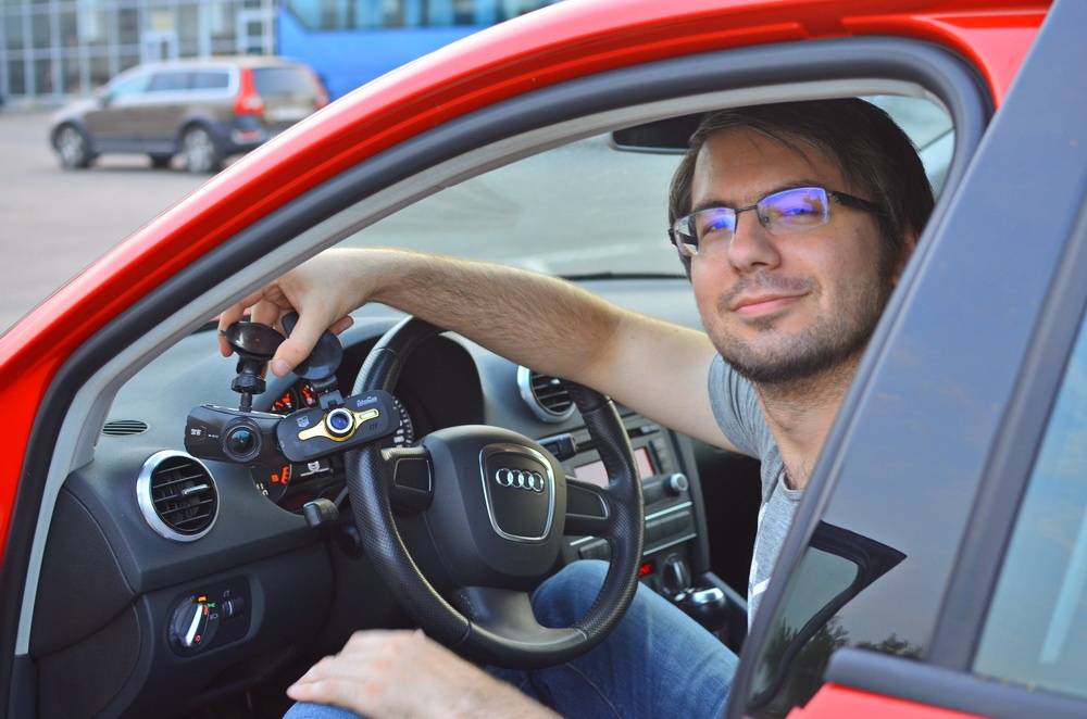 Мыло мыльное или новейшая Ambarella A12 в китайском ширпотребе против «старого» русского флагмана AdvoCam - 60 Мыло мыльное или новейшая Ambarella A12 в китайском ширпотребе против «старого» русского флагмана AdvoCam - 60