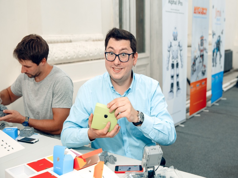 Китайские Jimu — первые SWIFT-friendly роботы - 5 Китайские Jimu — первые SWIFT-friendly роботы - 5