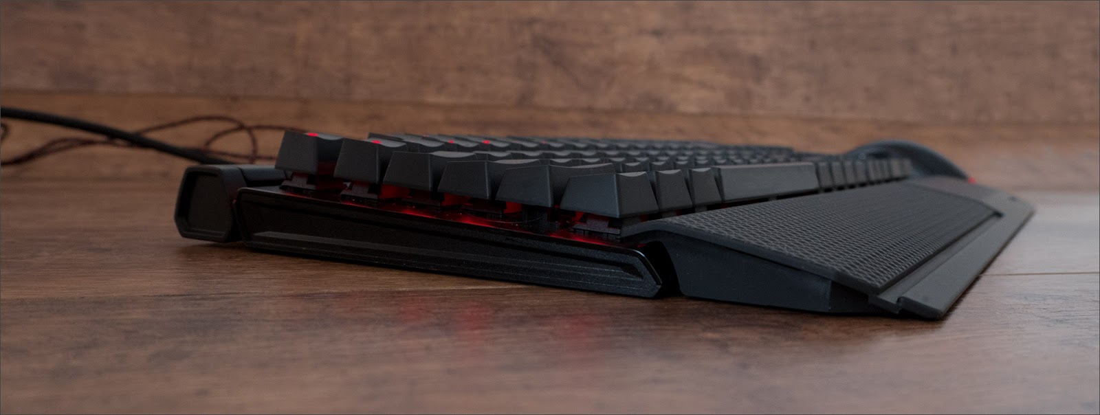 HyperX Alloy Elite — железная заявка на победу - 7