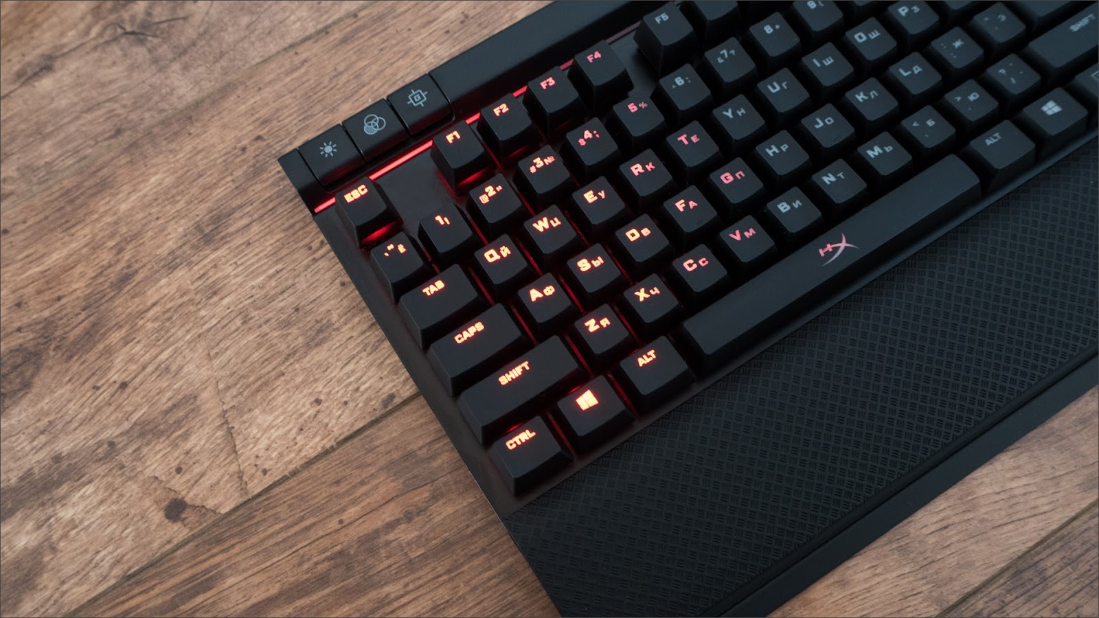 HyperX Alloy Elite — железная заявка на победу - 8