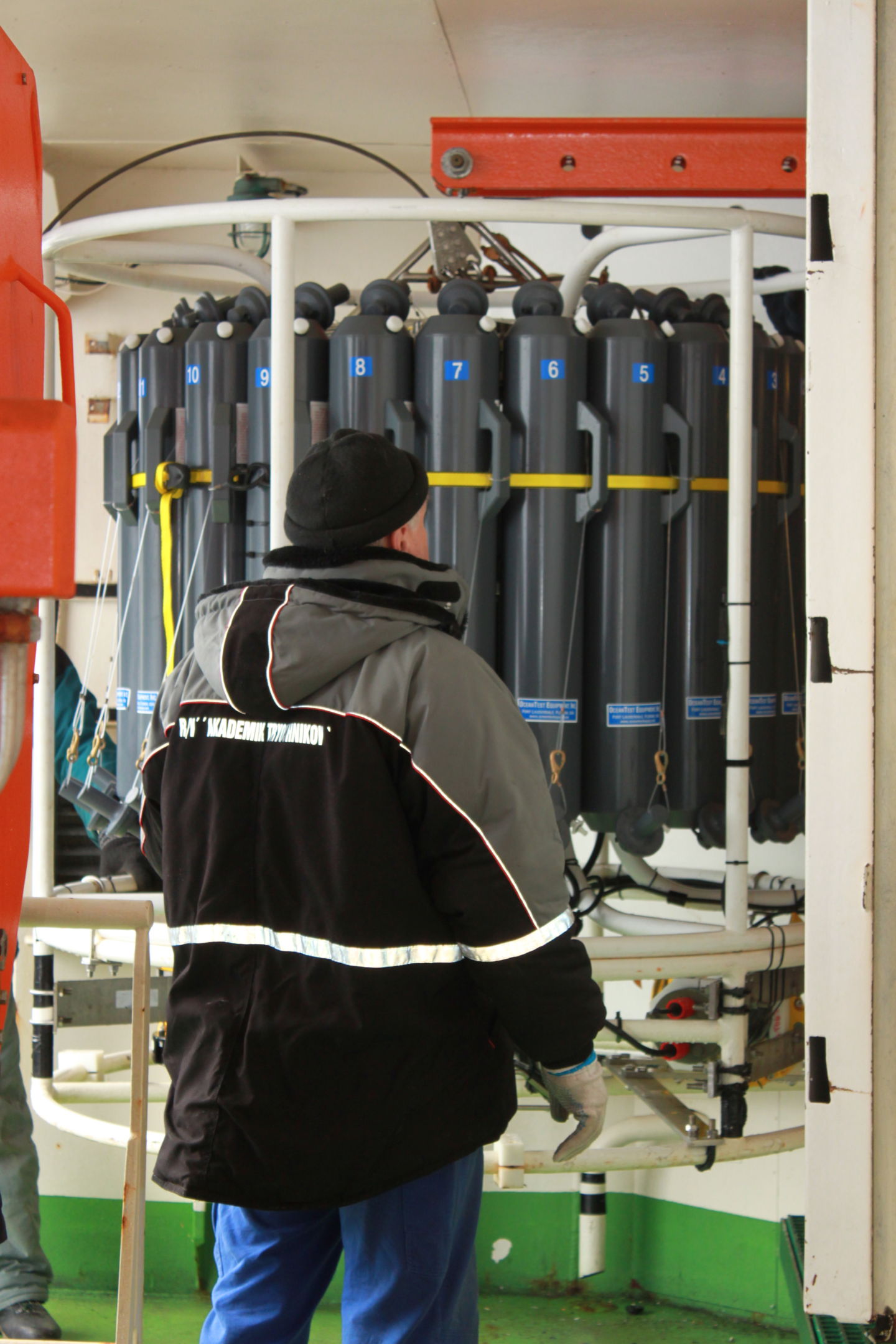 Истории из жизни IT-специалиста на судне, прошедшем вокруг Антарктики - 13 Истории из жизни IT-специалиста на судне, прошедшем вокруг Антарктики - 13