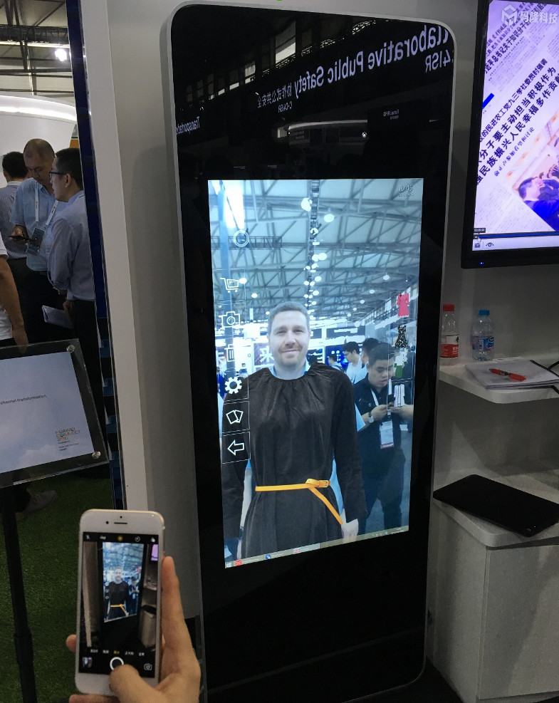 Китай — цифровая держава. Впечатления от Huawei Connect 2017 - 12 Китай — цифровая держава. Впечатления от Huawei Connect 2017 - 12