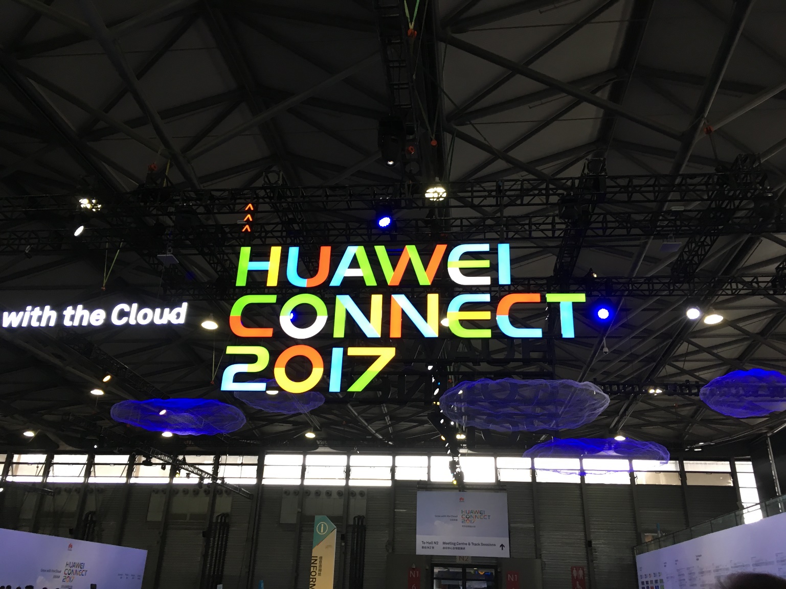 Китай — цифровая держава. Впечатления от Huawei Connect 2017 - 1