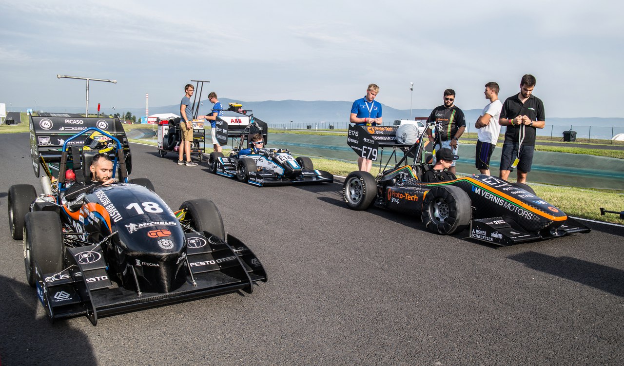 Галопом по Европе: путешествие «Формулы Студент» из Чехии в Москву - 23 Галопом по Европе: путешествие «Формулы Студент» из Чехии в Москву - 23