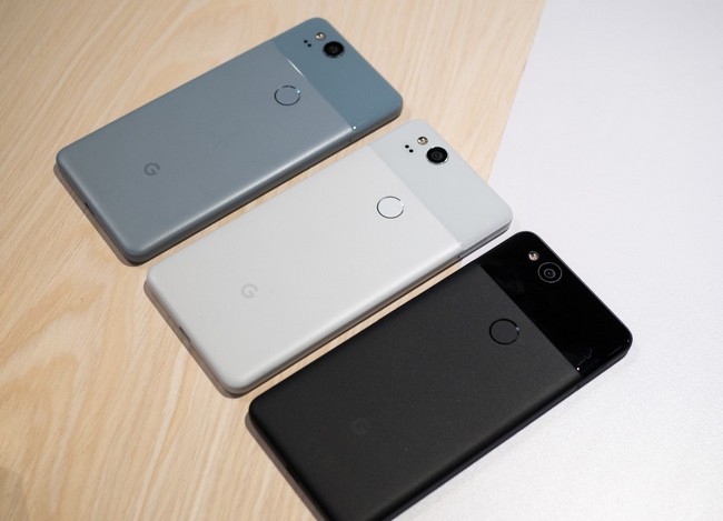 Не работает микрофон Google Pixel 2? Подуйте в громкоговоритель