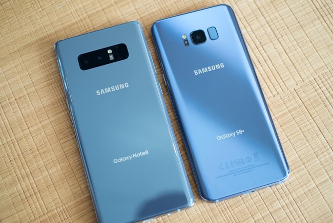 Владельцы Samsung Galaxy S8/S8+ и Note8 тоже начали чинить неработающие микрофоны, дуя в смартфоны