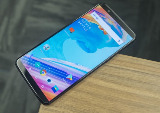 OnePlus 5T получит обновление Android 8.O Oreo в начале 2018 года