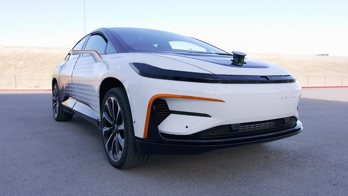 Компанию Faraday Future покинул главный дизайнер