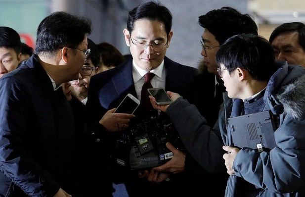 Комитет поставщиков Samsung попробует вызволить лидера южнокорейской компании из тюрьмы