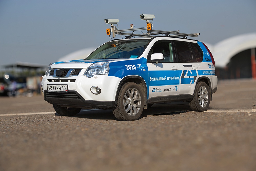 Кто виноват в случае ДТП с участием автономного автомобиля? Когда мы увидим автономный КАМАЗ на дорогах? - 1 Кто виноват в случае ДТП с участием автономного автомобиля? Когда мы увидим автономный КАМАЗ на дорогах? - 1