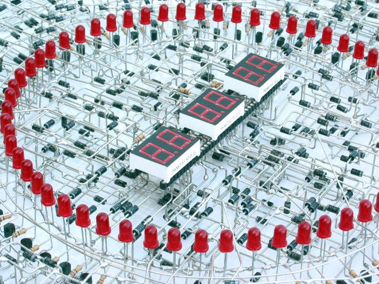 Повелитель логического нуля и единицы: юбилей транзистора - 6