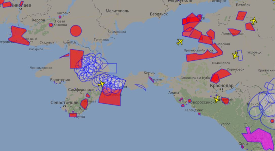 Карта запретных зон. Зоны полетов для квадрокоптеров. Зоны полетов на карте. Зоны ограничения полетов. Бесполетные зоны России карта.
