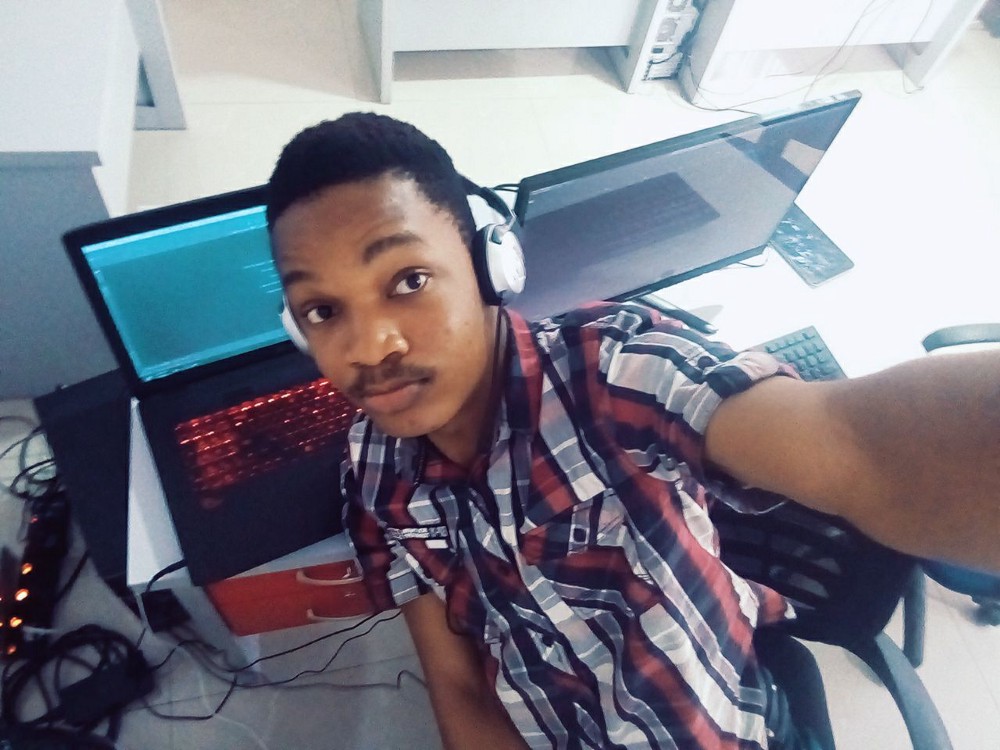 История нигерийского разработчика: от программирования на кнопочном телефоне к работе в стартапе МТИ - 1