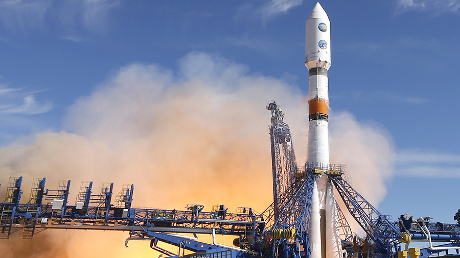 «Роскосмос» планирует запустить в космос новый спутник-шпион - 1
