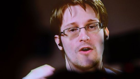 Приложение Эдварда Сноудена «ловит шпионов»