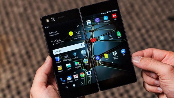 Складной смартфон ZTE Axon M выпустят в Европе в первом квартале 2018