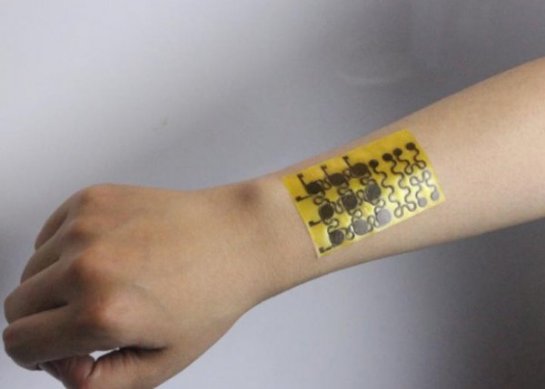 Ученые создали саморегенерирующуюся электронную кожу