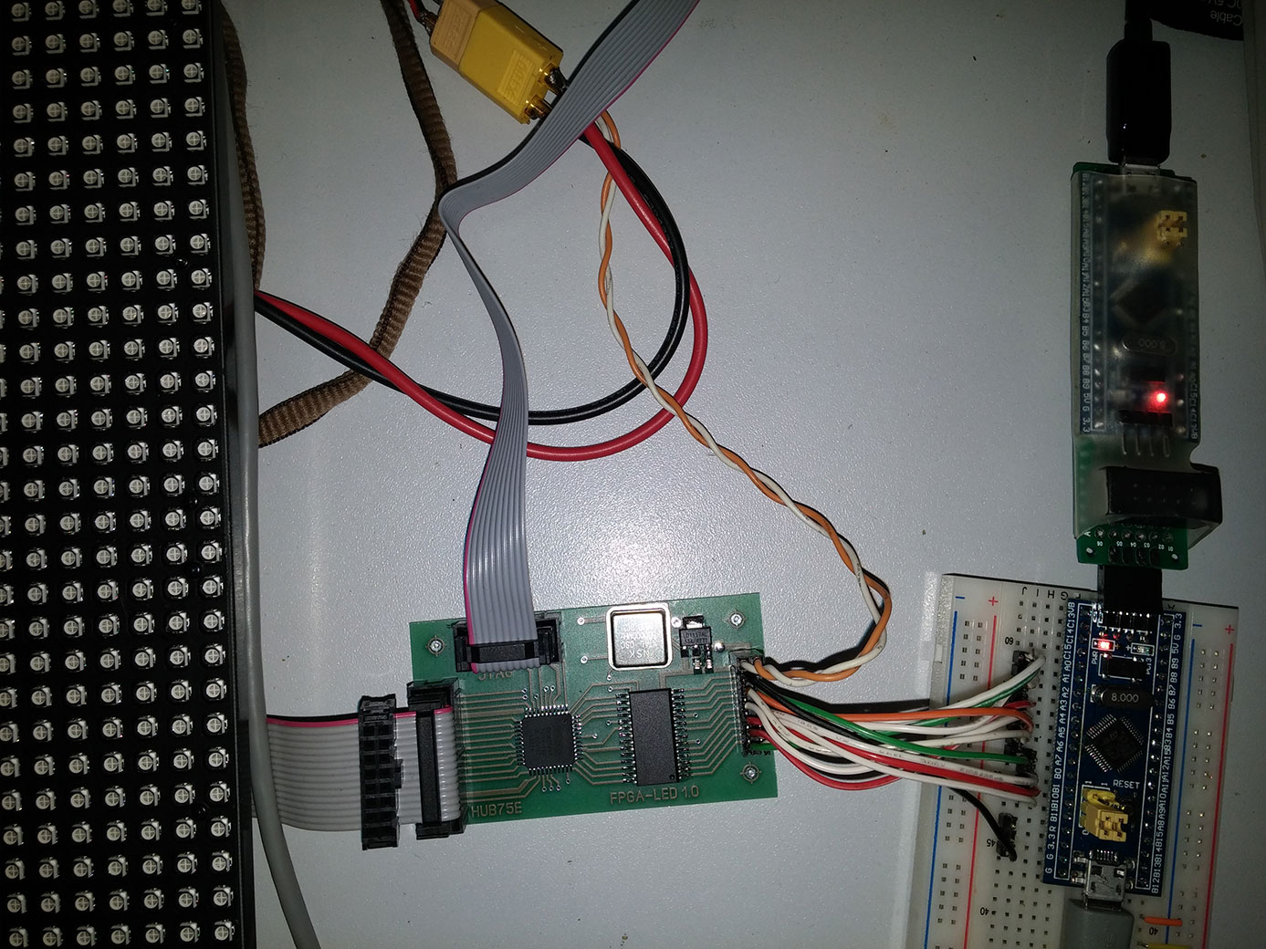DIY-контроллер LED панели на CPLD с использованием BAM модуляции - 4