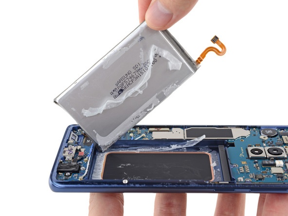 Специалисты iFixit поставили смартфону Samsung Galaxy S9+ четыре балла за ремонтопригодность