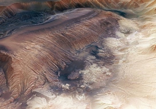 На Марсе обнаружили нефтяные залежи