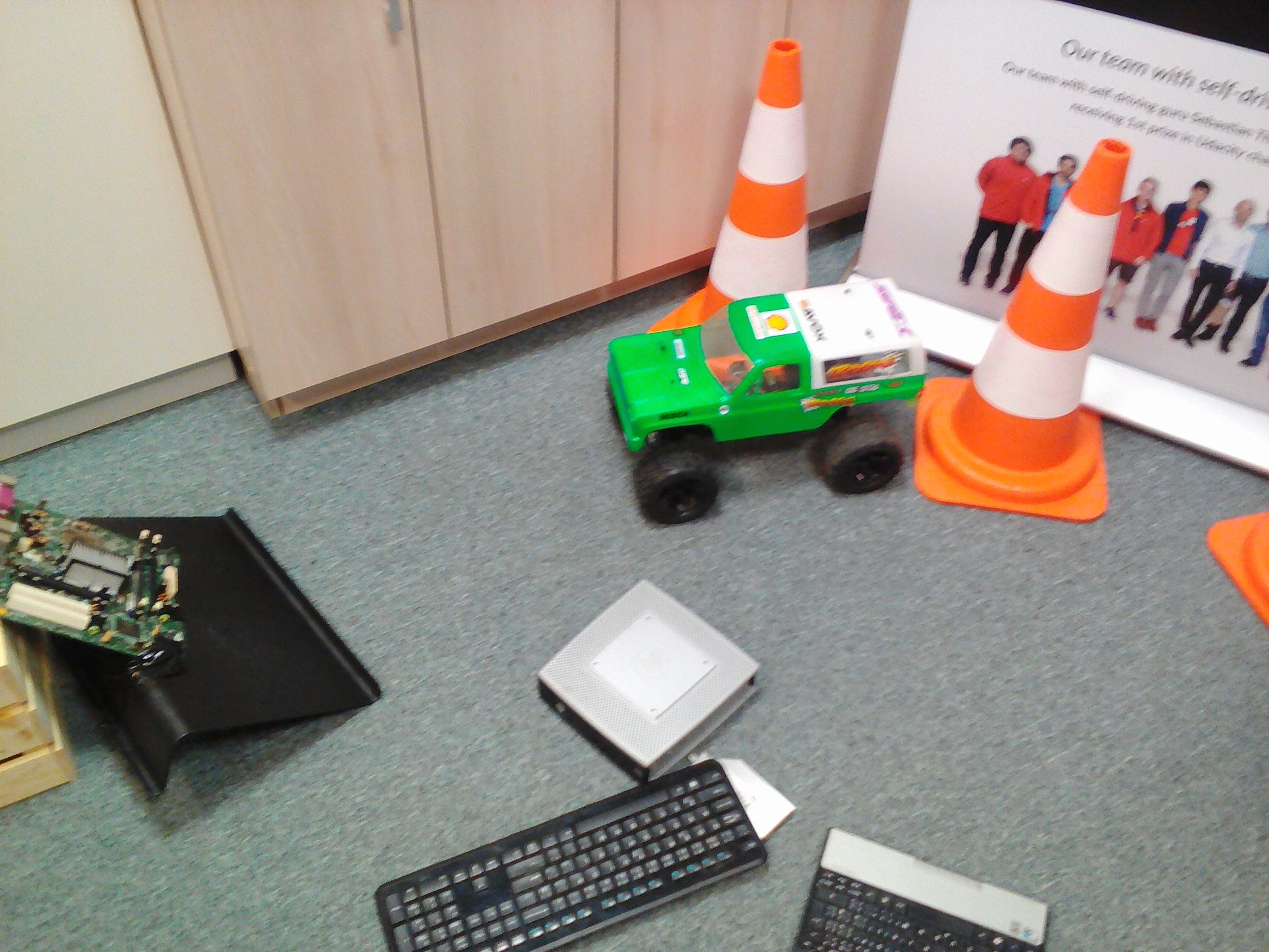 Хакатон ROBO-RACE and hands-on workshop on AI в Artin: как это было - 13 image