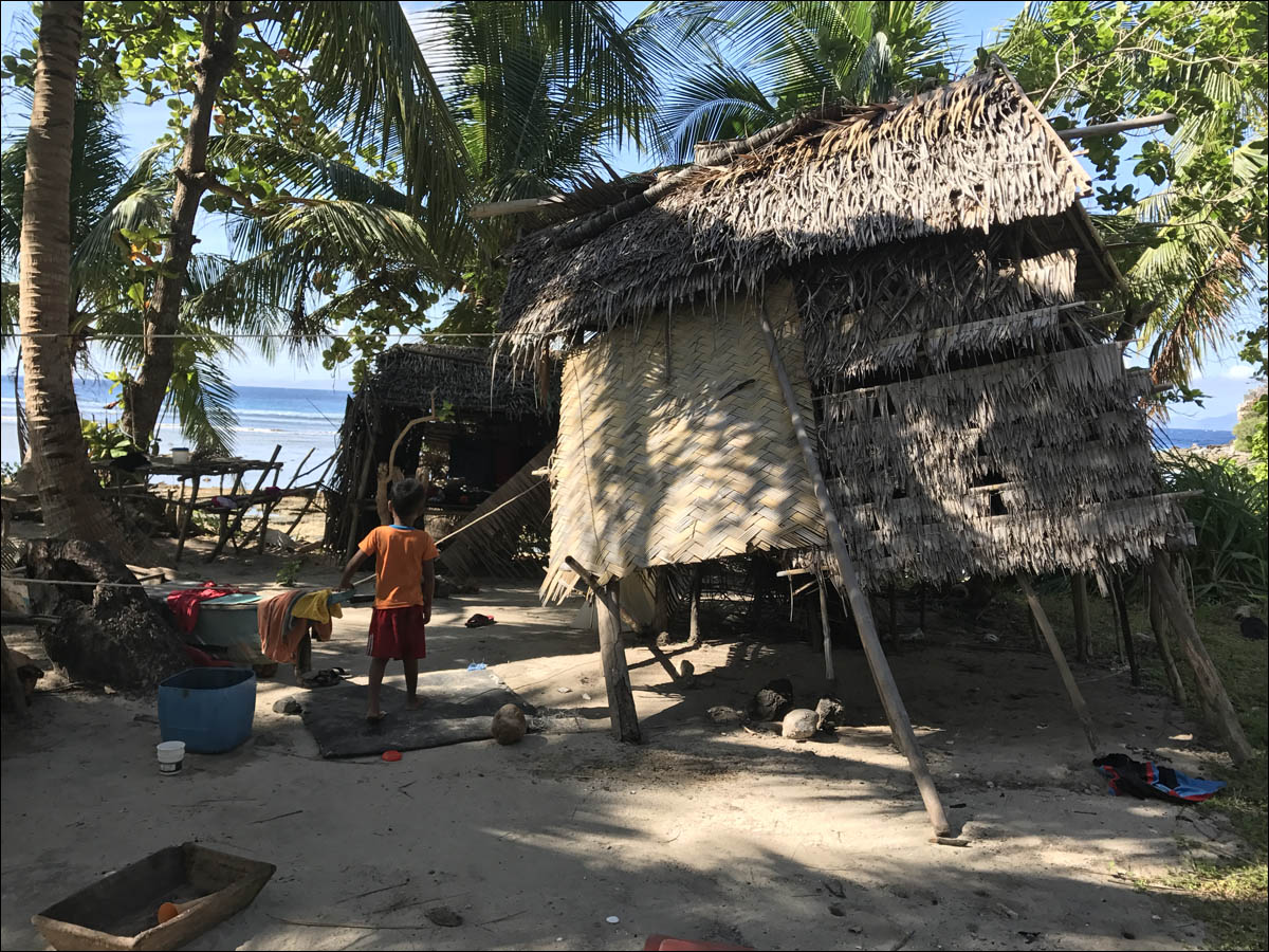 Филиппины: как на малых островах живут люди, которым не особо нужны современные технологии - 15