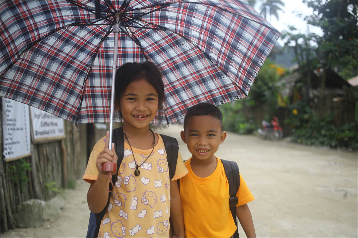 Филиппины: как на малых островах живут люди, которым не особо нужны современные технологии - 32