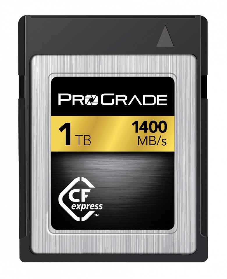 Показанная ProGrade Digital карта памяти CFexpress 1.0 объемом 1 ТБ развивает скорость передачи данных 1400 МБ/с