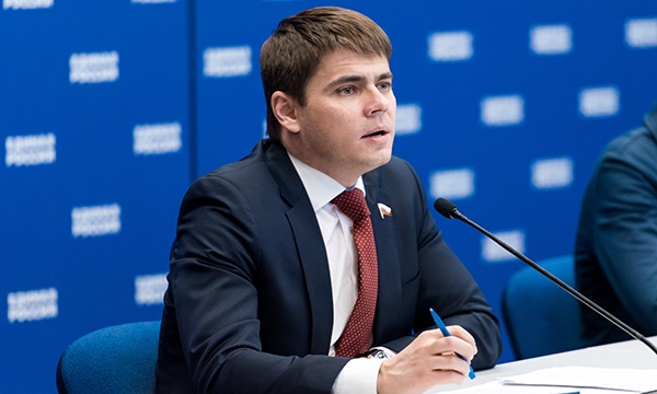 Законопроект о срочном удалении незаконных сообщений из соцсетей прошёл первое чтение в Госдуме - 1 Законопроект о срочном удалении незаконных сообщений из соцсетей прошёл первое чтение в Госдуме - 1