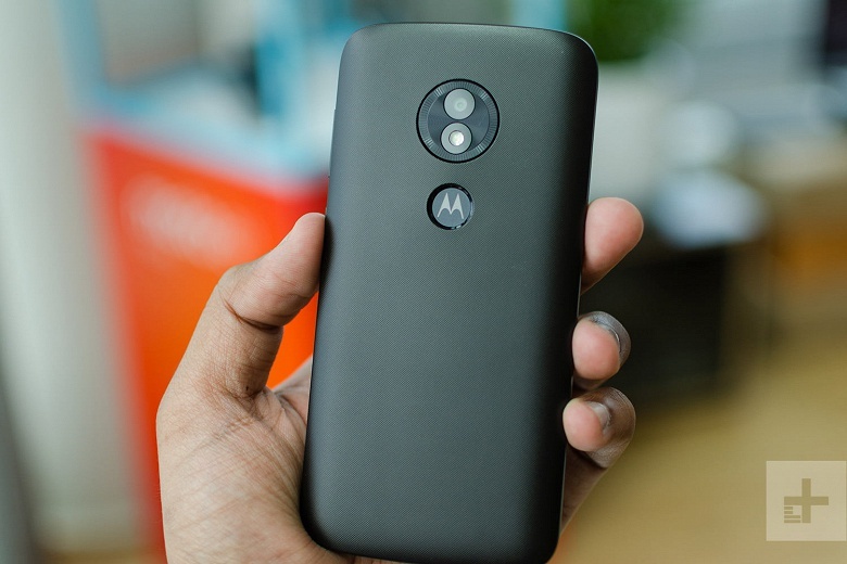 Смартфоны Motorola Moto E5 и Moto E5 Plus порадуют ёмкими аккумуляторами - 2