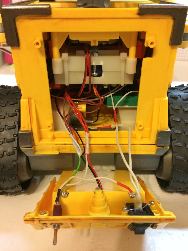 WALL-E на базе Arduino UNO c управлением по Bluetooth - 15