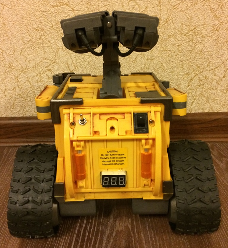 WALL-E на базе Arduino UNO c управлением по Bluetooth - 3