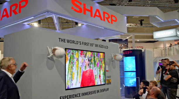 Ожидается, что операционная прибыль Sharp по итогам финансового года вырастет на 50% - 1