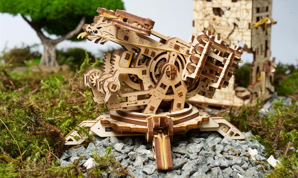 Новые конструкторы Ugears: от дилижанса до пистолета - 4