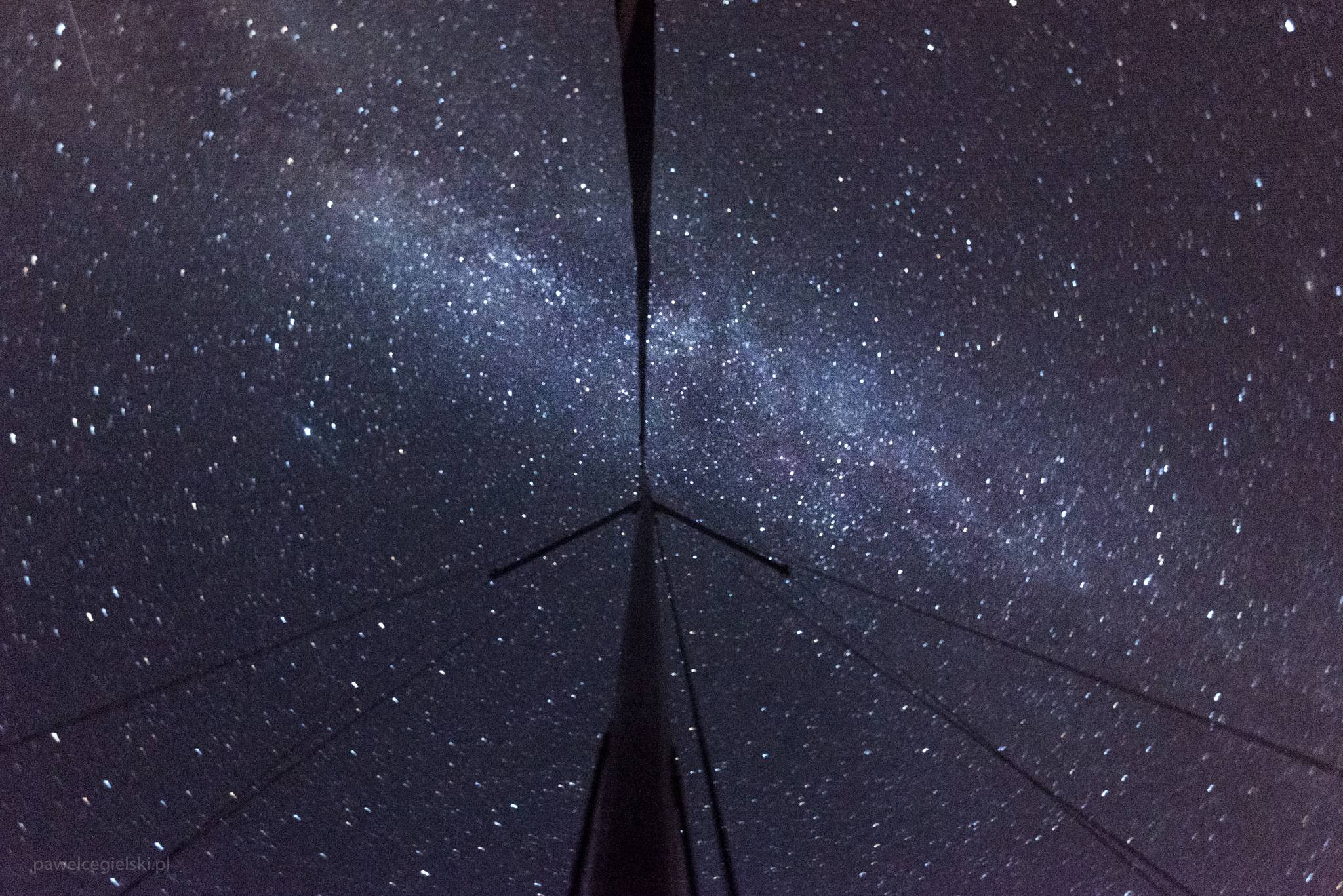 Почему на космических фотографиях не видно звёзд? - 12 Почему на космических фотографиях не видно звёзд? - 12