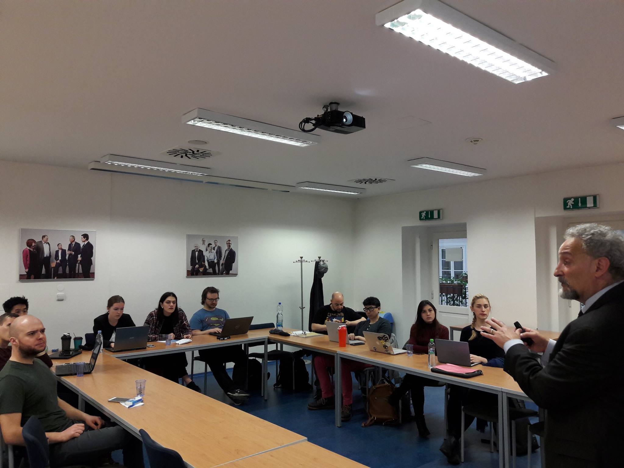 Штаб криптоанархистов и кальян за биткоины: криптовалютный путеводитель по Праге - 5 Штаб криптоанархистов и кальян за биткоины: криптовалютный путеводитель по Праге - 5