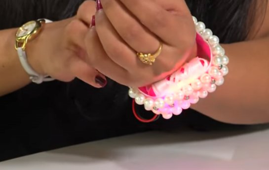 Создан умный браслет, способный защитить хозяина от нападения разбойников Создан умный браслет, способный защитить хозяина от нападения разбойников