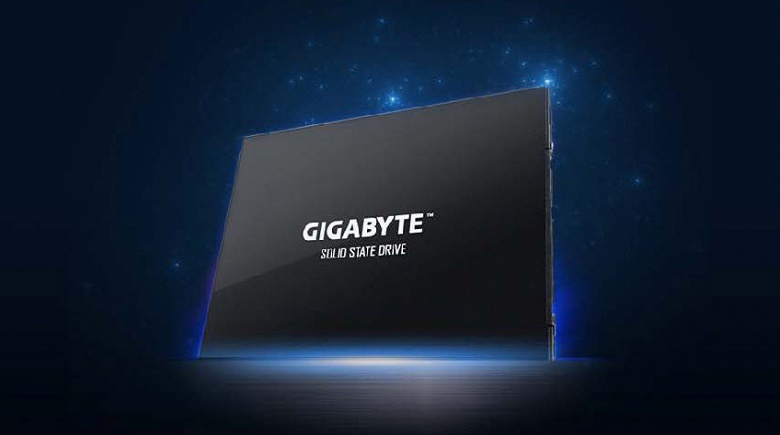 Твердотельный накопитель Gigabyte UD PRO объемом 512 ГБ стоит 120 долларов