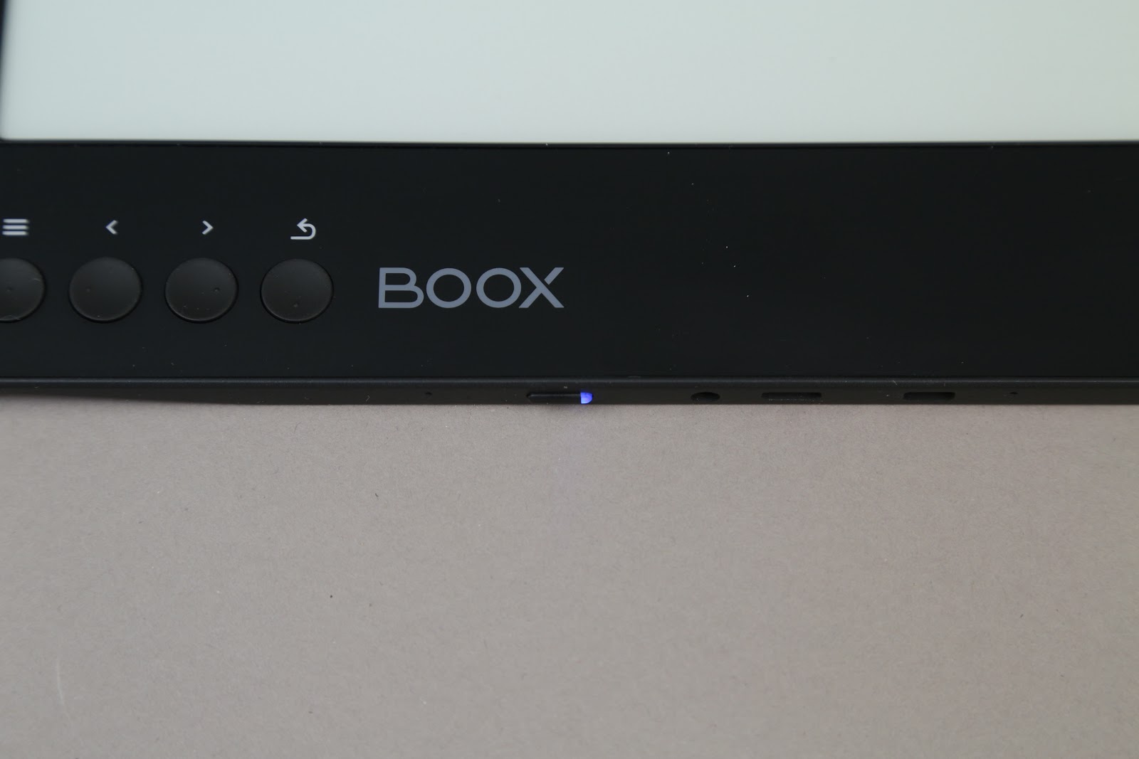 Каждый ридер хочет стать монитором: обзор ONYX BOOX MAX 2 - 15