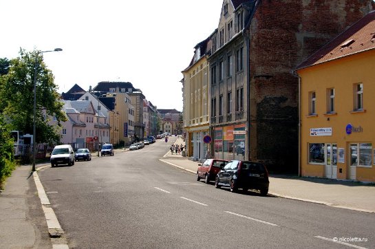 Люди из провинциальных небольших городков более счастливы, чем обитатели миллионников Люди из провинциальных небольших городков более счастливы, чем обитатели миллионников