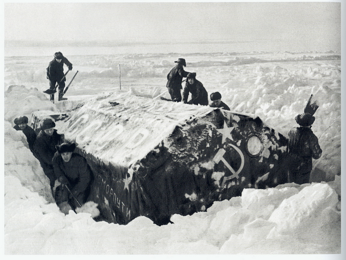 Жизнь на льдине: дрейфующая станция «Северный Полюс—1» - 19